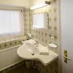 招待所 Manni Gastehaus 3*