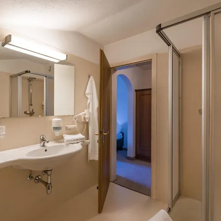 Πανσιόν Manni Gastehaus