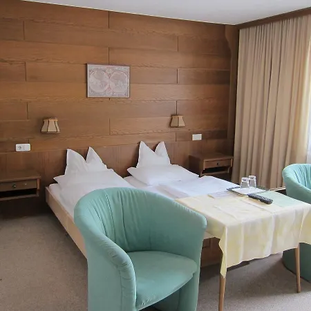 Πανσιόν Manni Gastehaus Mayrhofen