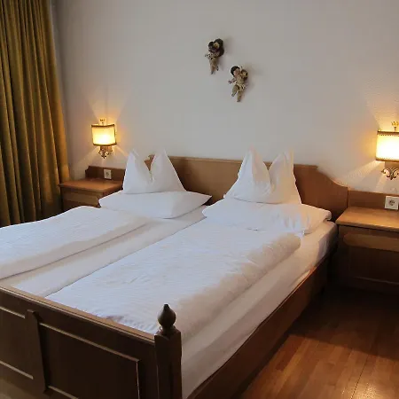 Manni Gastehaus 3*