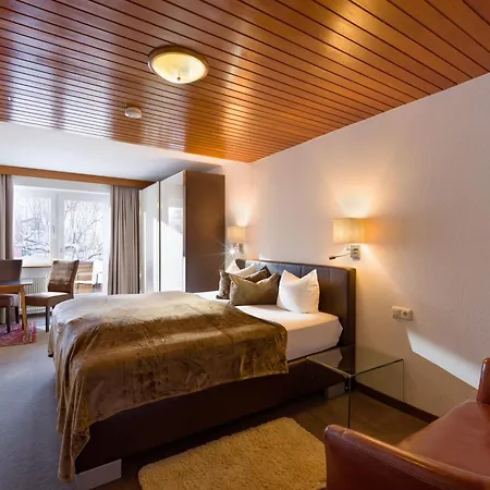 Manni Gastehaus マイヤーホーフェン